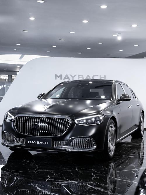 深圳305岚图汽车的售后服务让用户无忧出行，迈巴赫未来的豪华车趋势